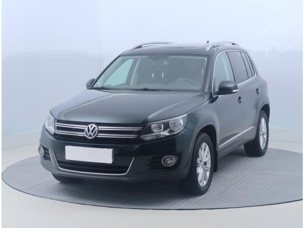 2012 Volkswagen TIGUAN - 3