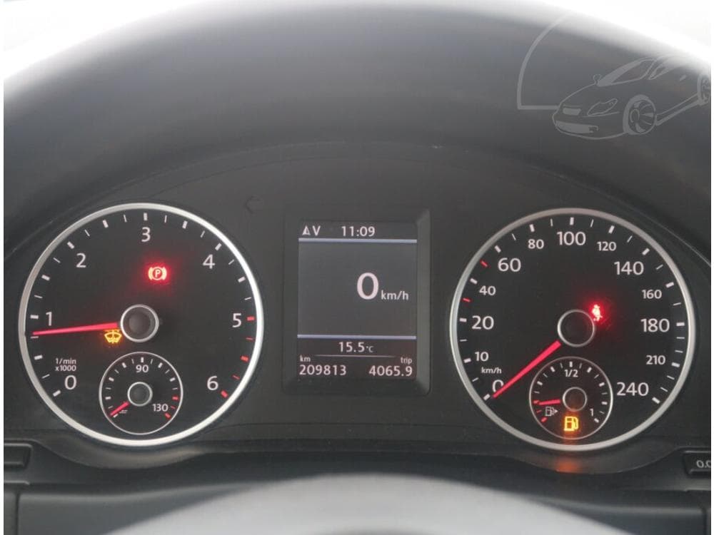 2012 Volkswagen TIGUAN - 21