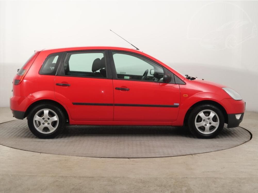 2005 Ford FIESTA - 11