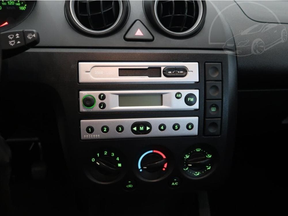 2005 Ford FIESTA - 23