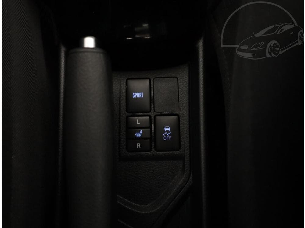 2018 Toyota YARIS - 12