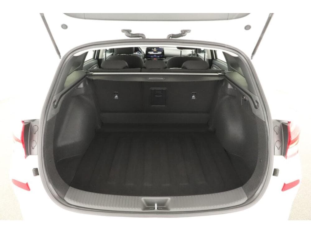2025 Hyundai i30 - 11
