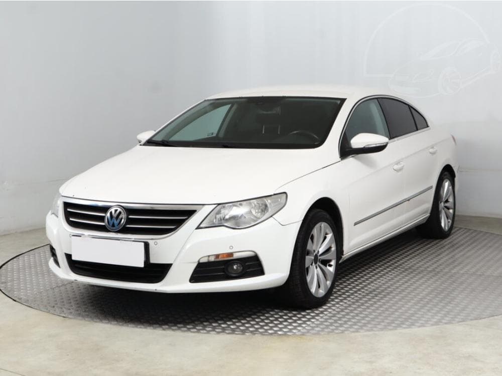 2010 Volkswagen PASSAT - 2