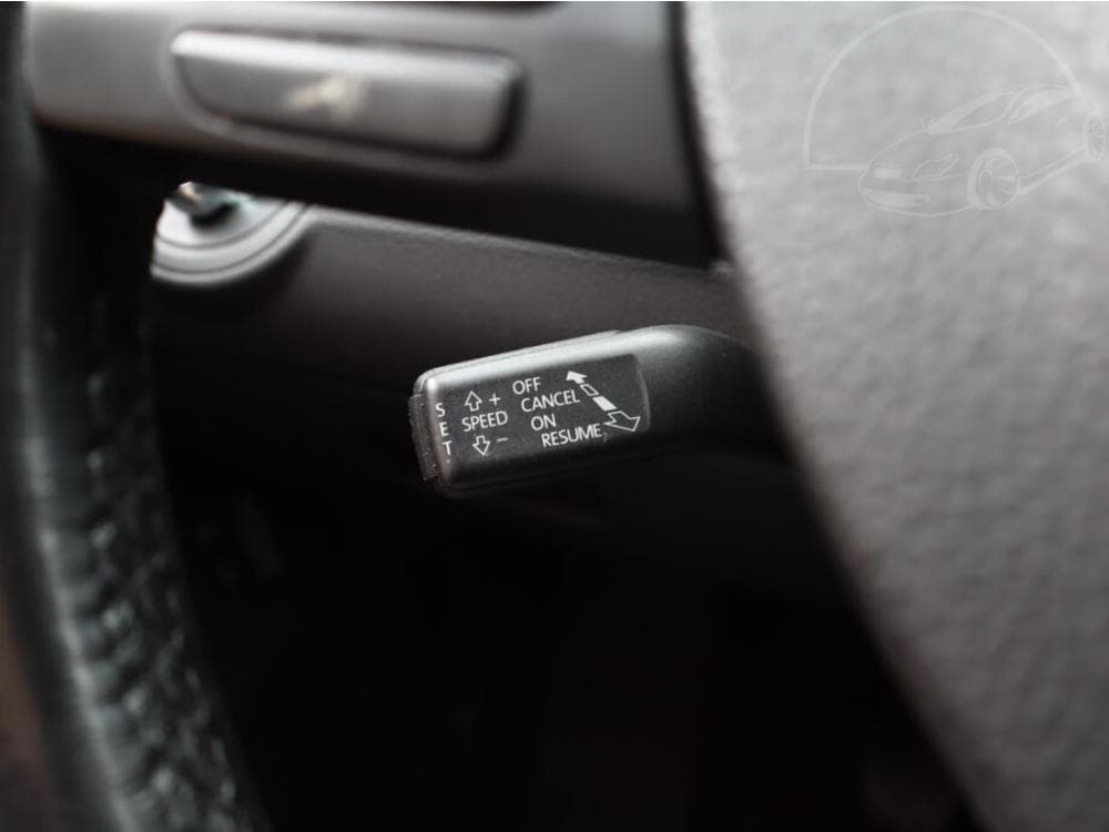 2010 Volkswagen PASSAT - 13