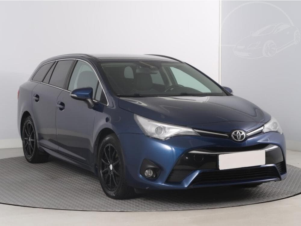 2015 Toyota AVENSIS