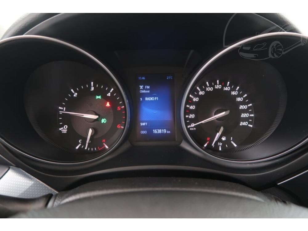 2015 Toyota AVENSIS - 21