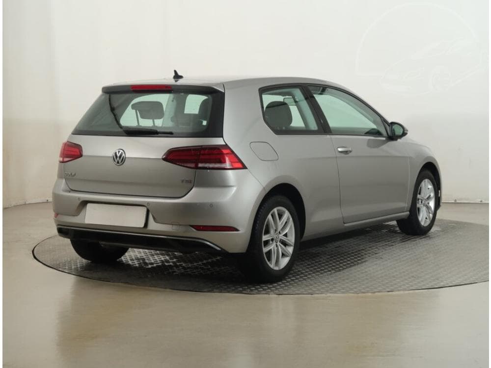2017 Volkswagen GOLF - 9