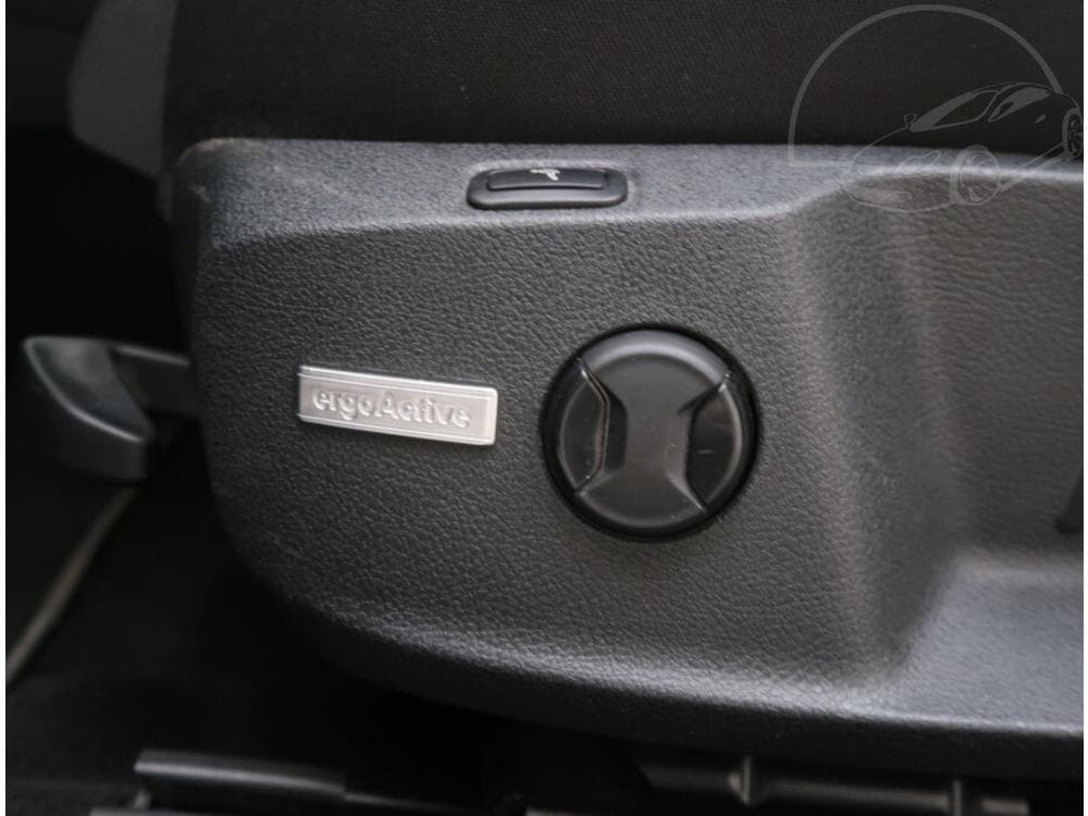 2017 Volkswagen GOLF - 29