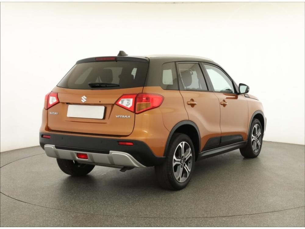 2018 Suzuki VITARA - 5
