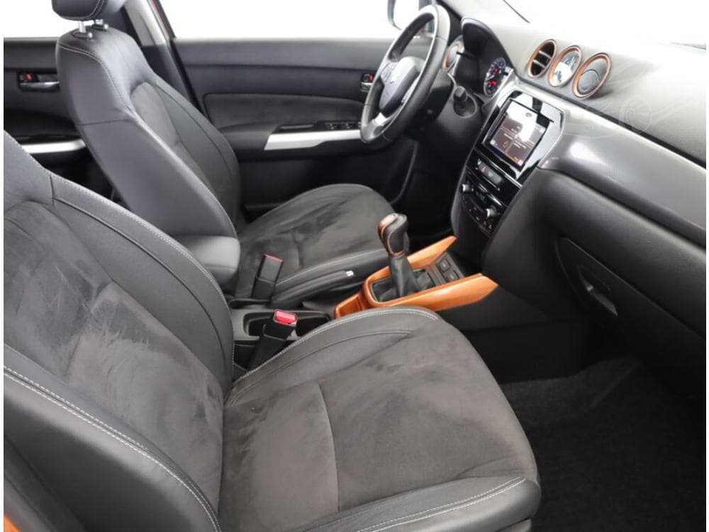 2018 Suzuki VITARA - 7