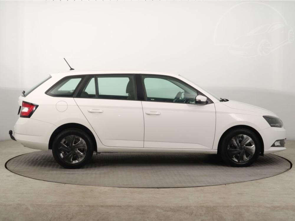 2018 Škoda FABIA - 11