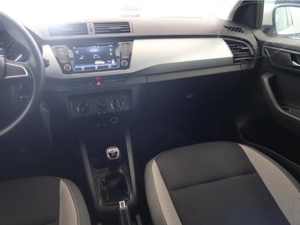 2018 Škoda FABIA - 15