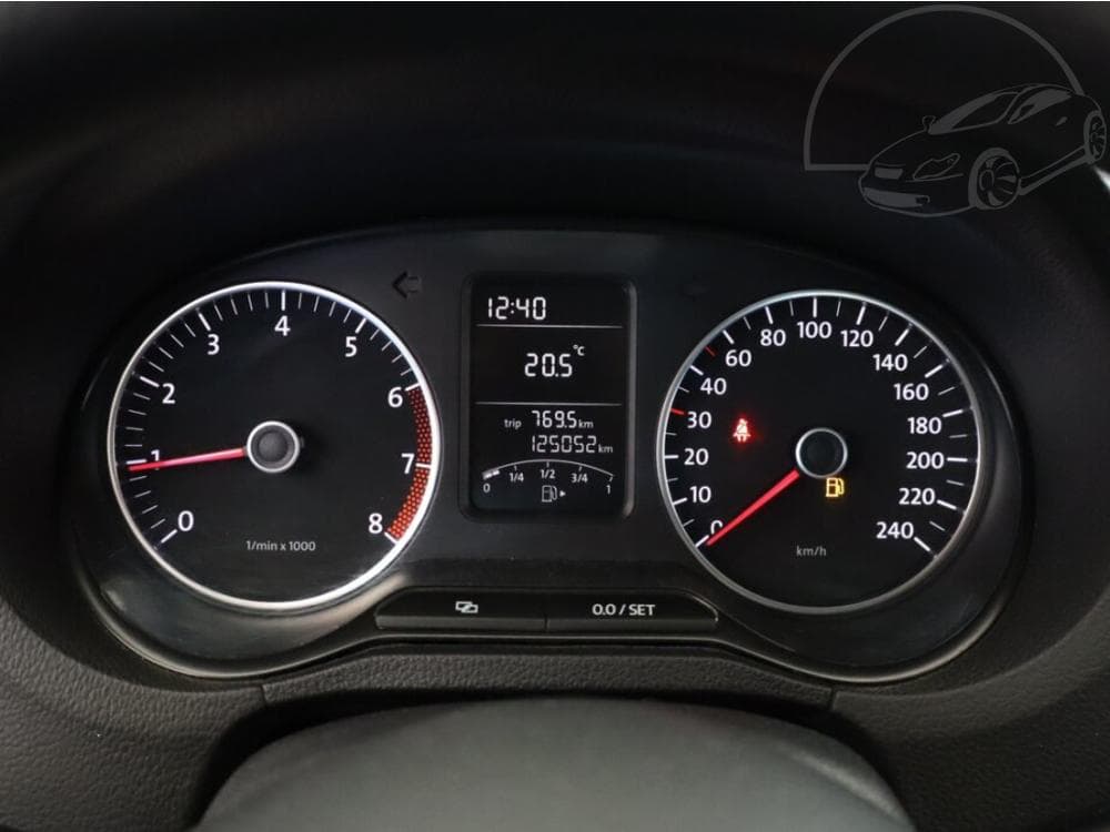 2010 Volkswagen POLO - 9