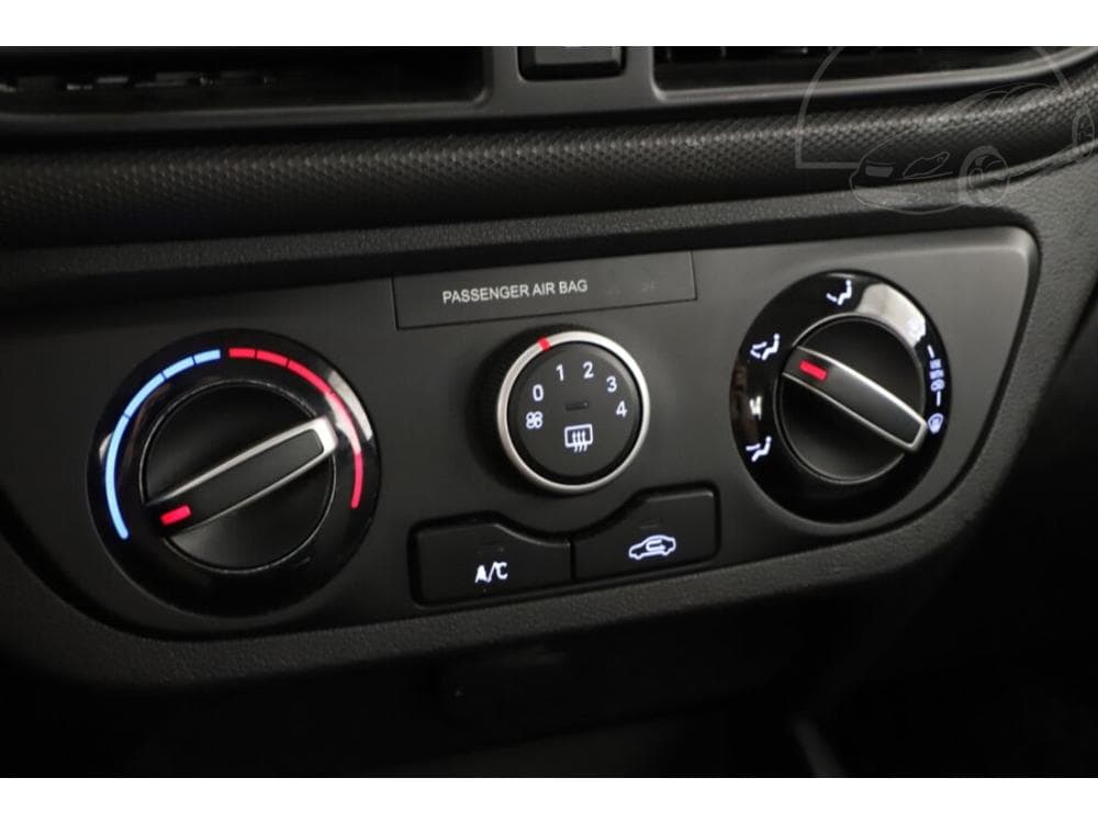 2021 Hyundai i10 - 17