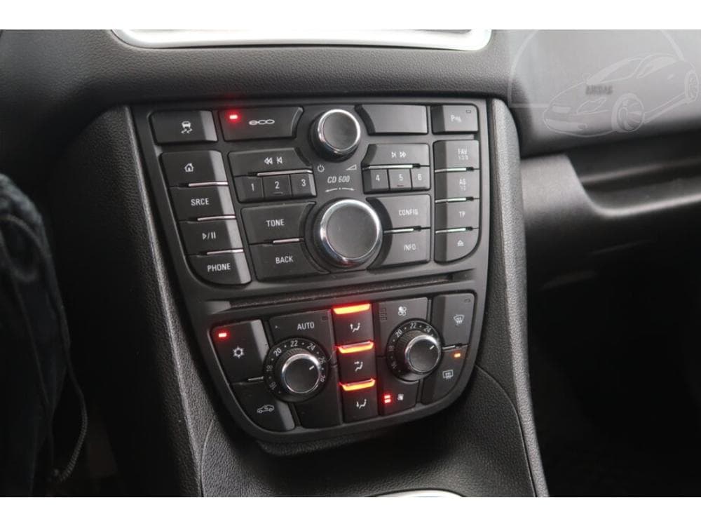 2015 Opel MERIVA - 12