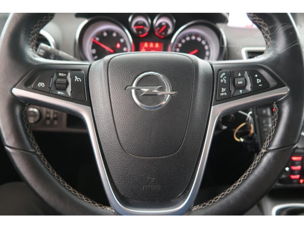 2015 Opel MERIVA - 15