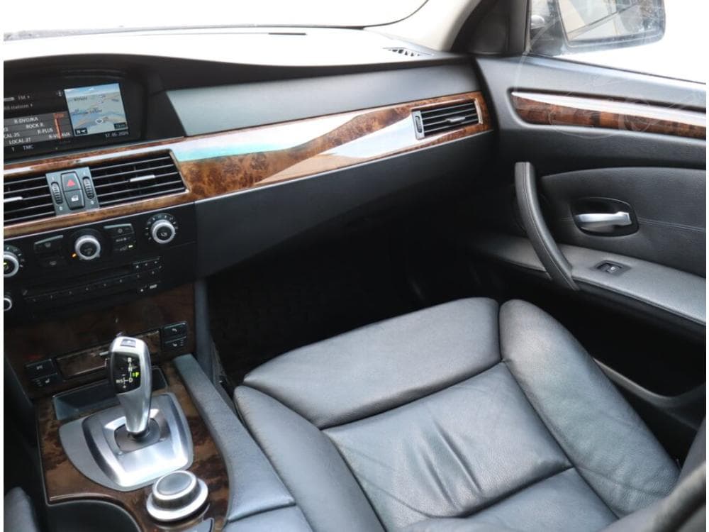 2007 BMW 5-SERIES - 8