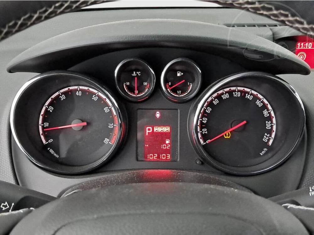 2015 Opel MERIVA - 11