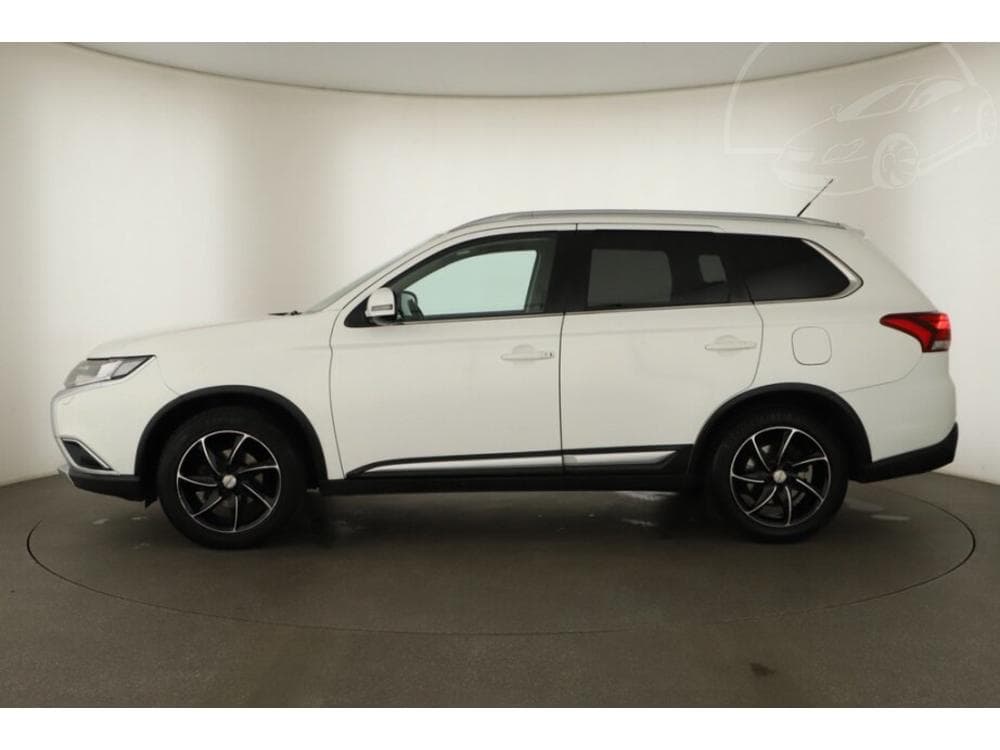 2016 Mitsubishi OUTLANDER - 5