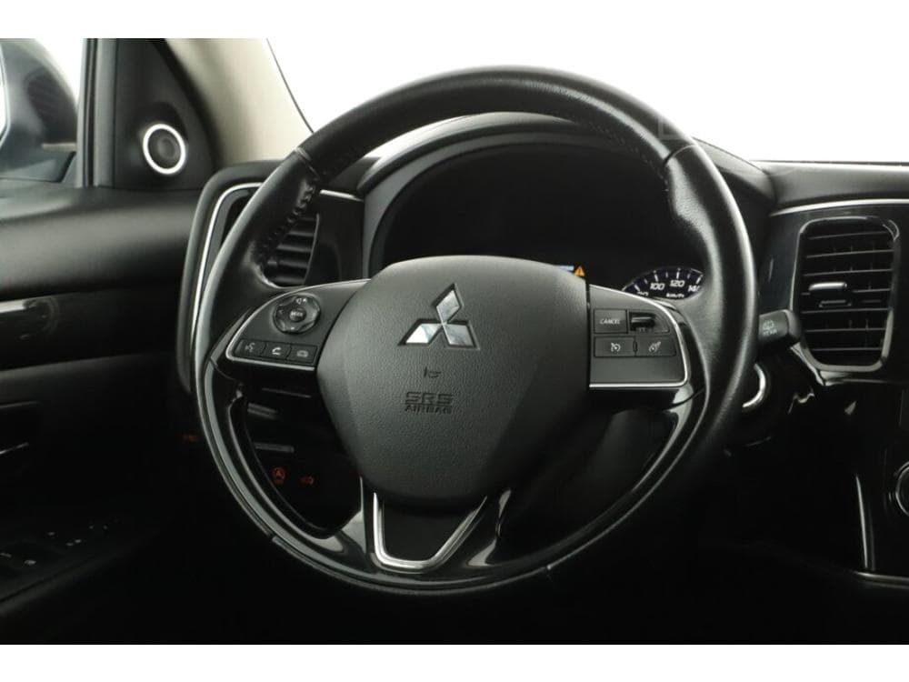 2016 Mitsubishi OUTLANDER - 15