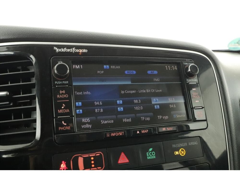 2016 Mitsubishi OUTLANDER - 23