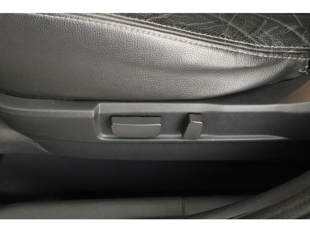 2016 Mitsubishi OUTLANDER - 25