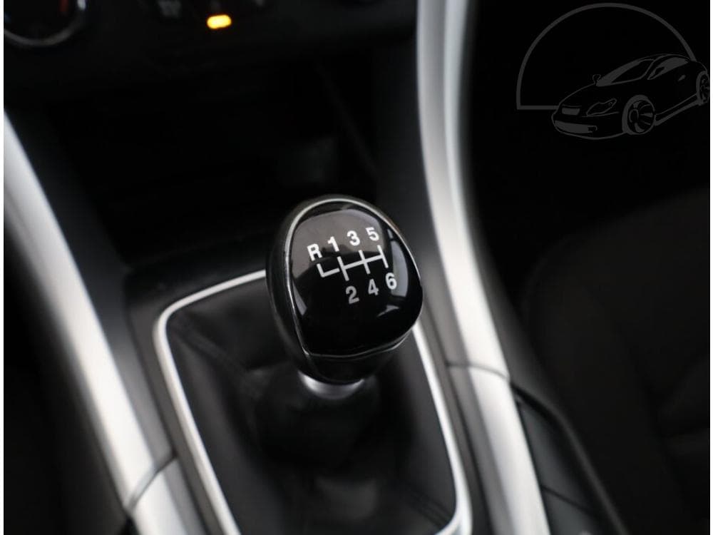 2015 Ford MONDEO - 21