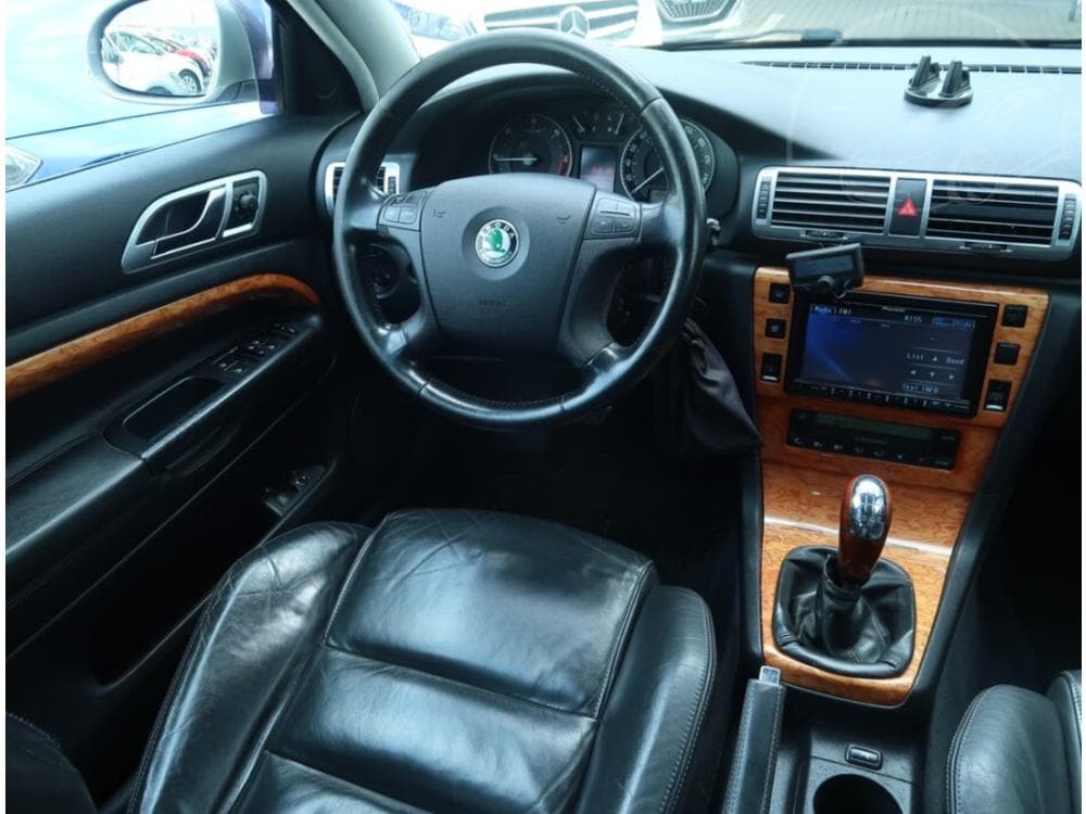2008 Škoda SUPERB - 13