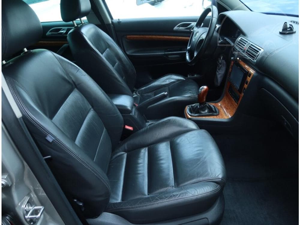 2008 Škoda SUPERB - 17