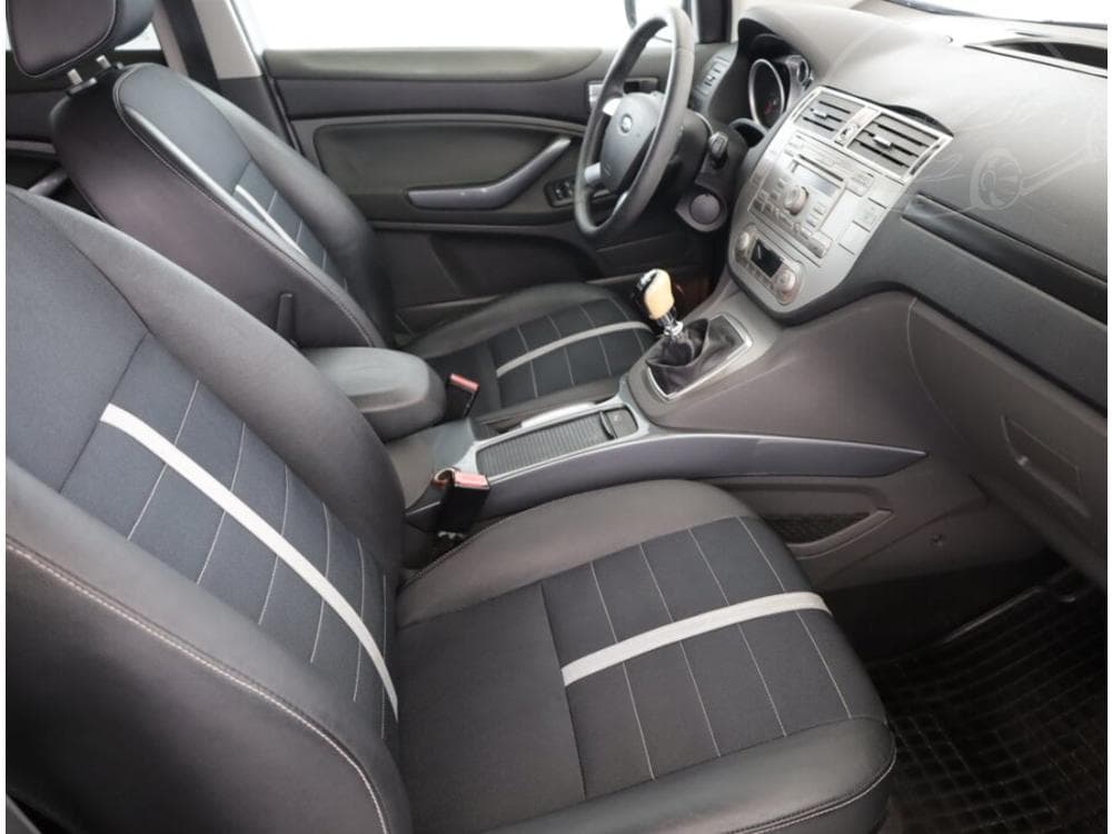 2011 Ford KUGA - 7