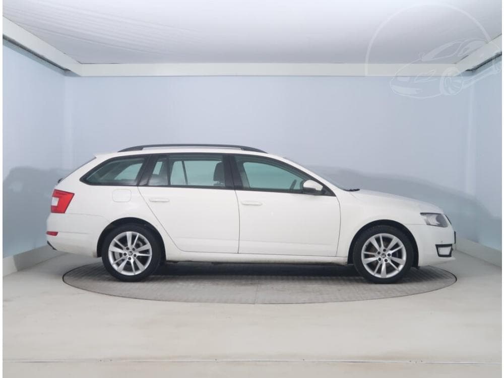 2013 Škoda OCTAVIA - 11