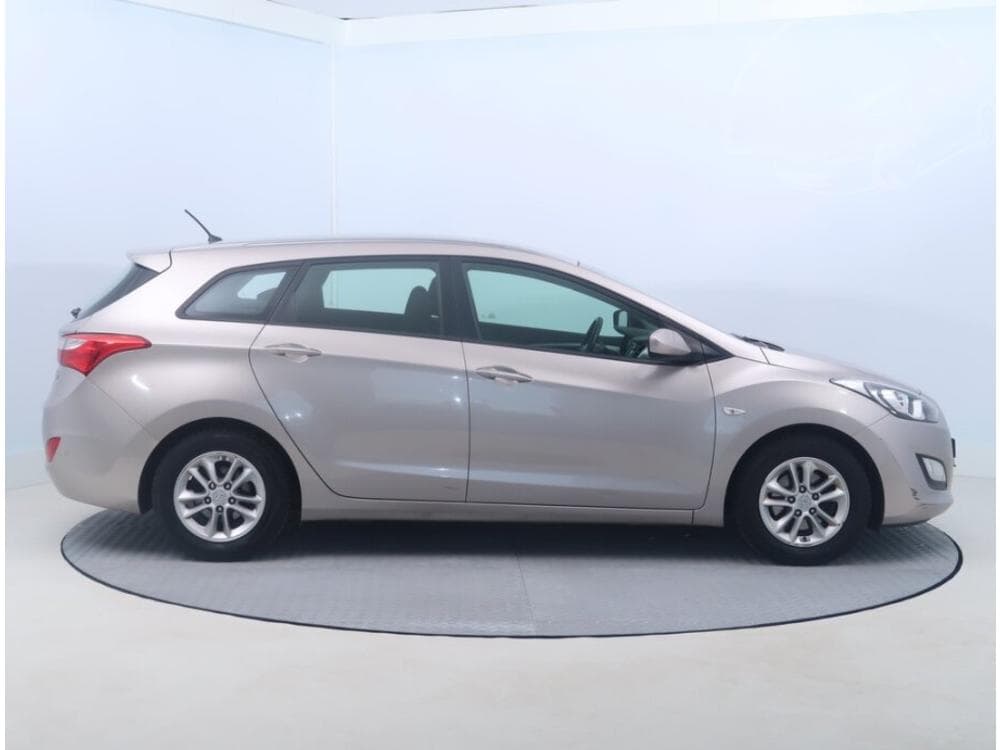 2016 Hyundai i30 - 11