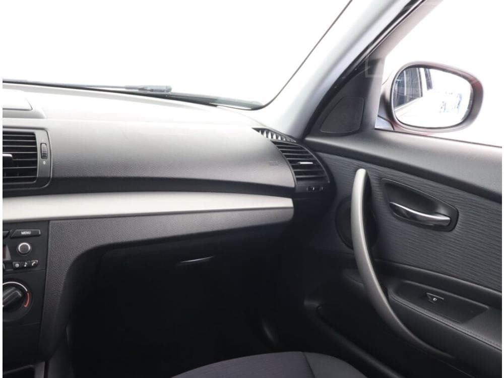 2010 BMW 1-SERIES - 13