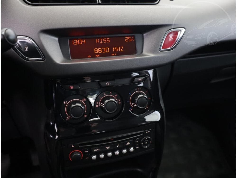 2015 Citroen C3 - 9