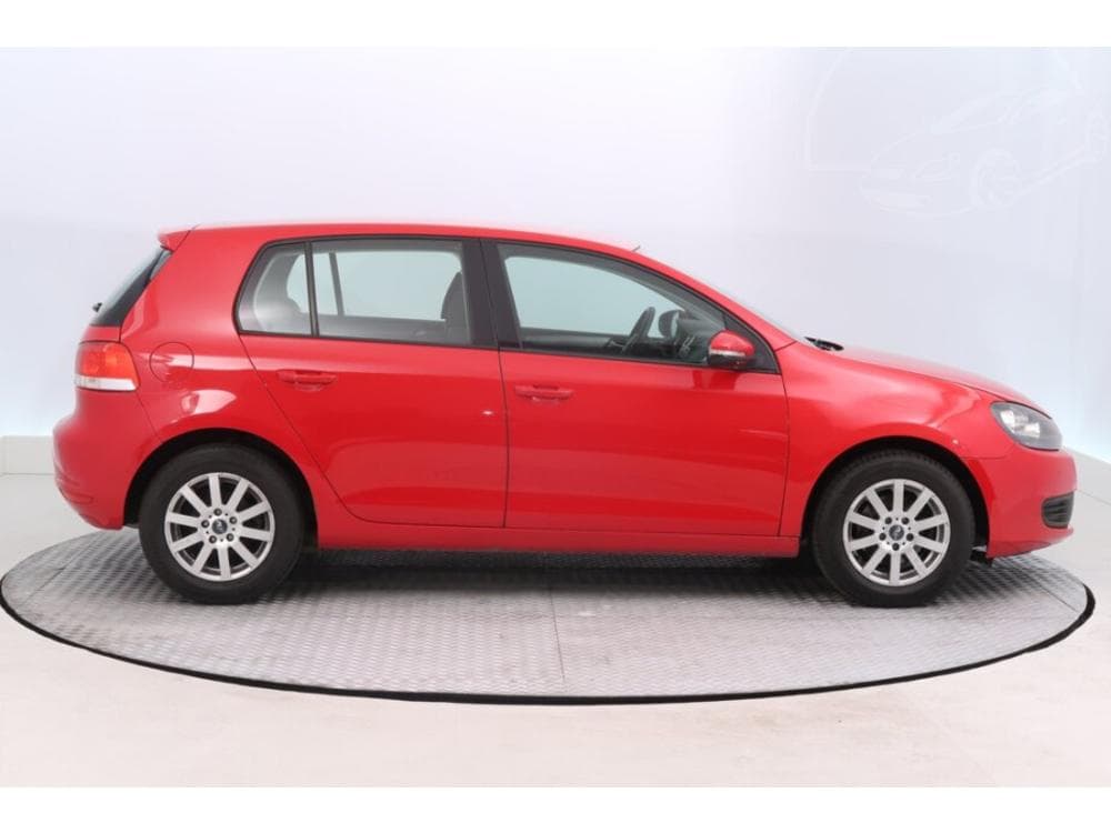 2009 Volkswagen GOLF - 11