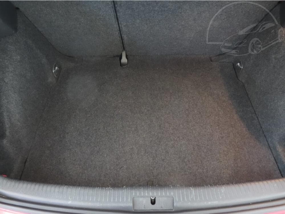 2009 Volkswagen GOLF - 23