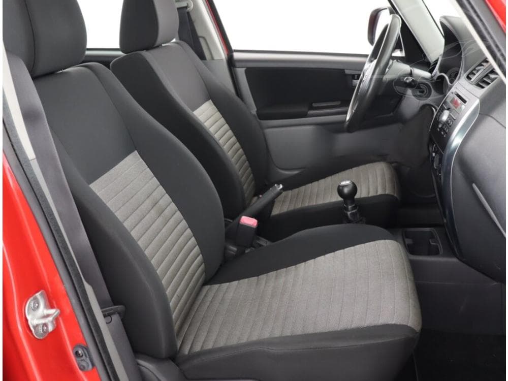 2012 Suzuki SX4 - 17