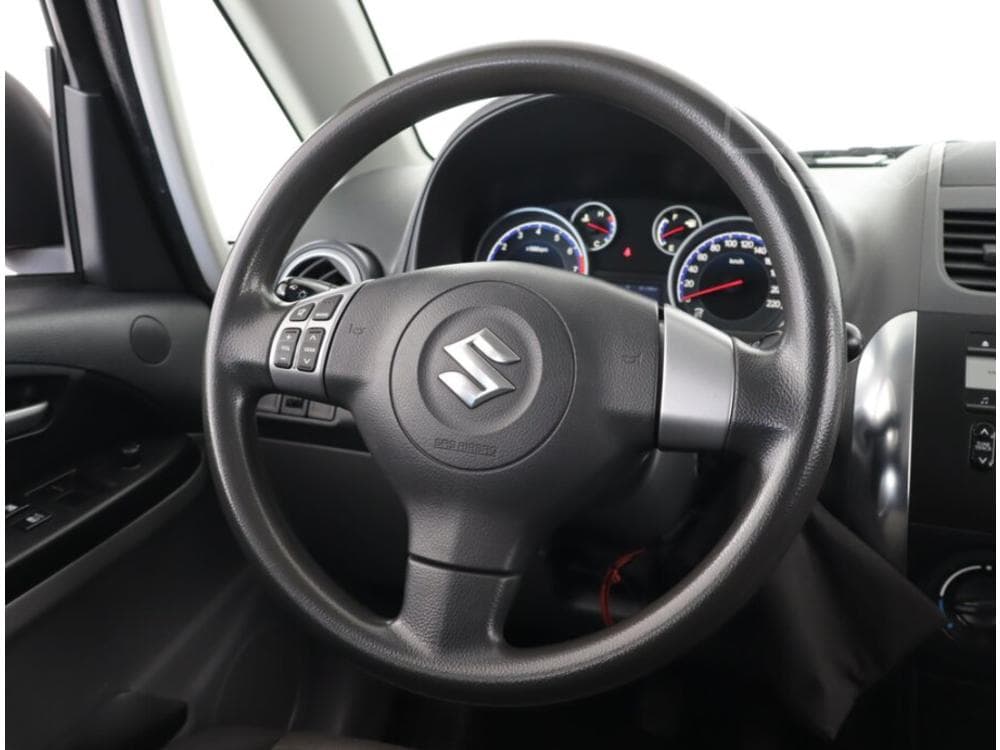 2012 Suzuki SX4 - 27