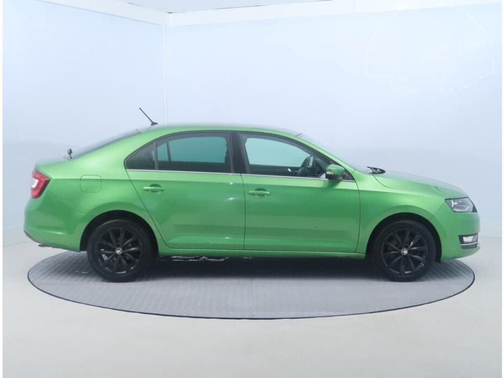 2017 Škoda RAPID - 11