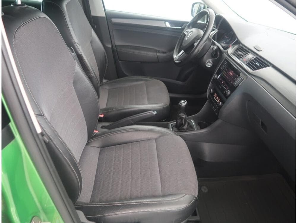 2017 Škoda RAPID - 17