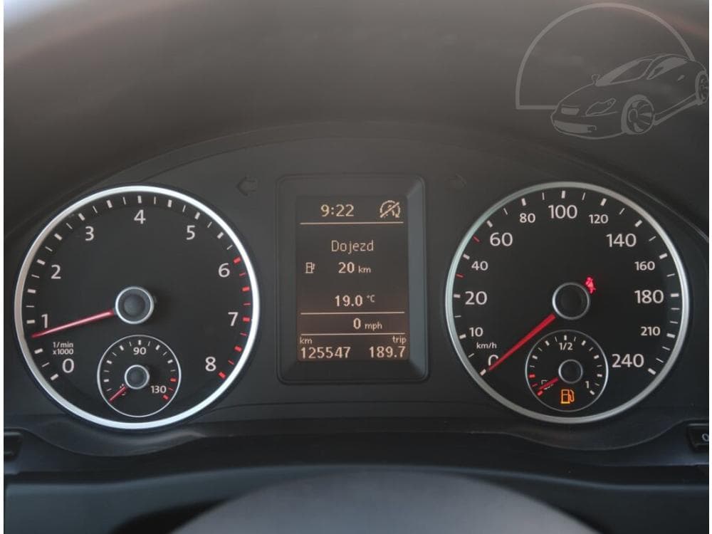 2010 Volkswagen TIGUAN - 21