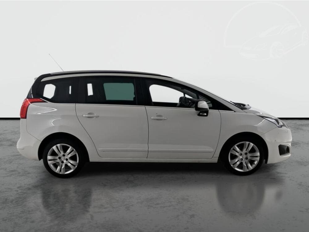 2014 Peugeot 5008 - 11