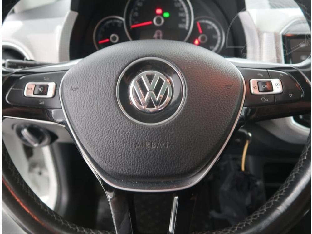2017 Volkswagen UP! - 15