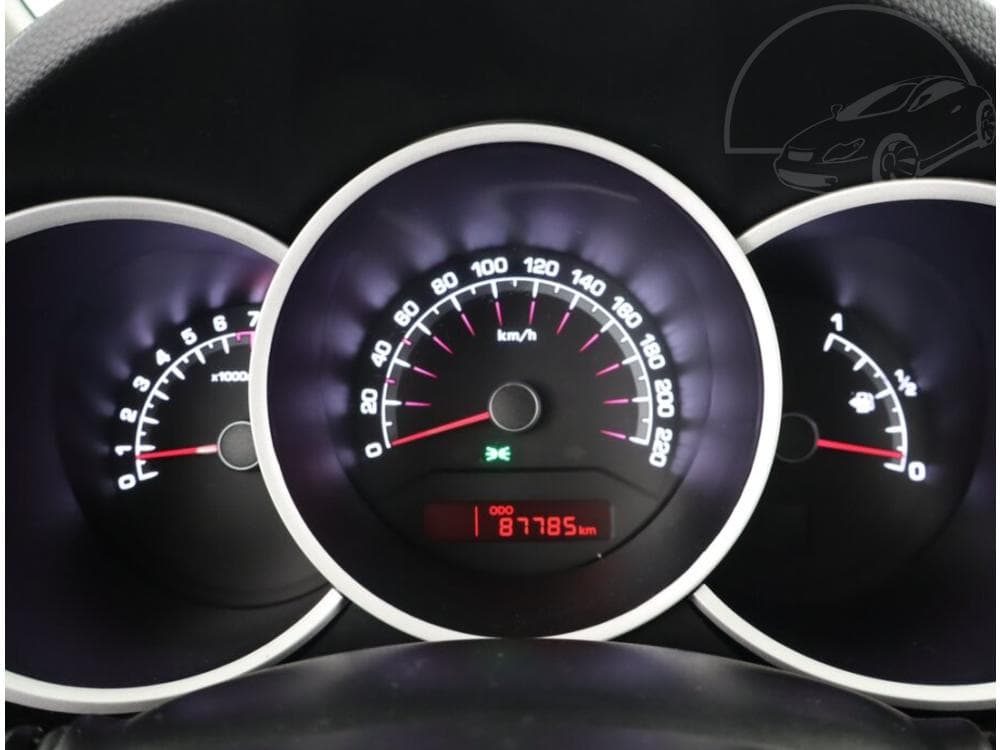 2014 Kia VENGA - 10