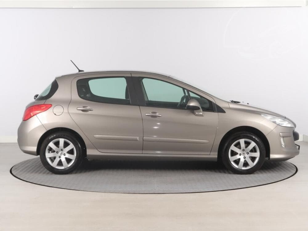 2011 Peugeot 308 - 6