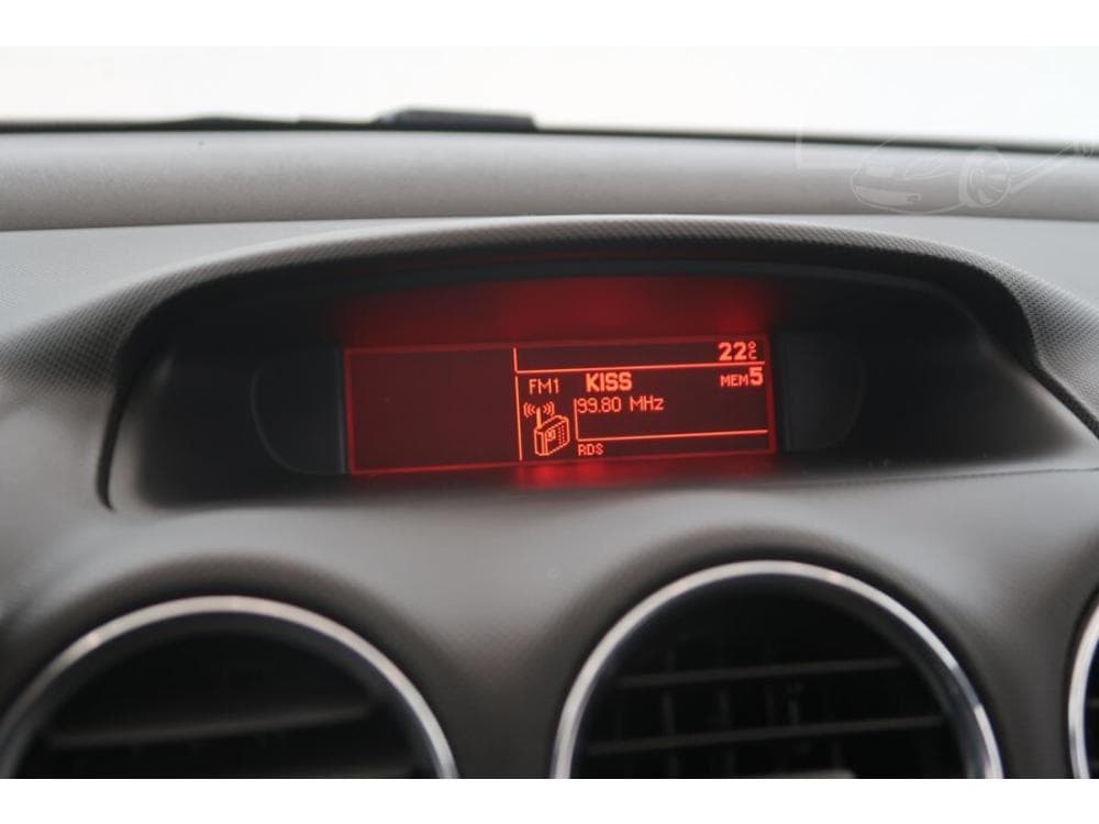 2011 Peugeot 308 - 14