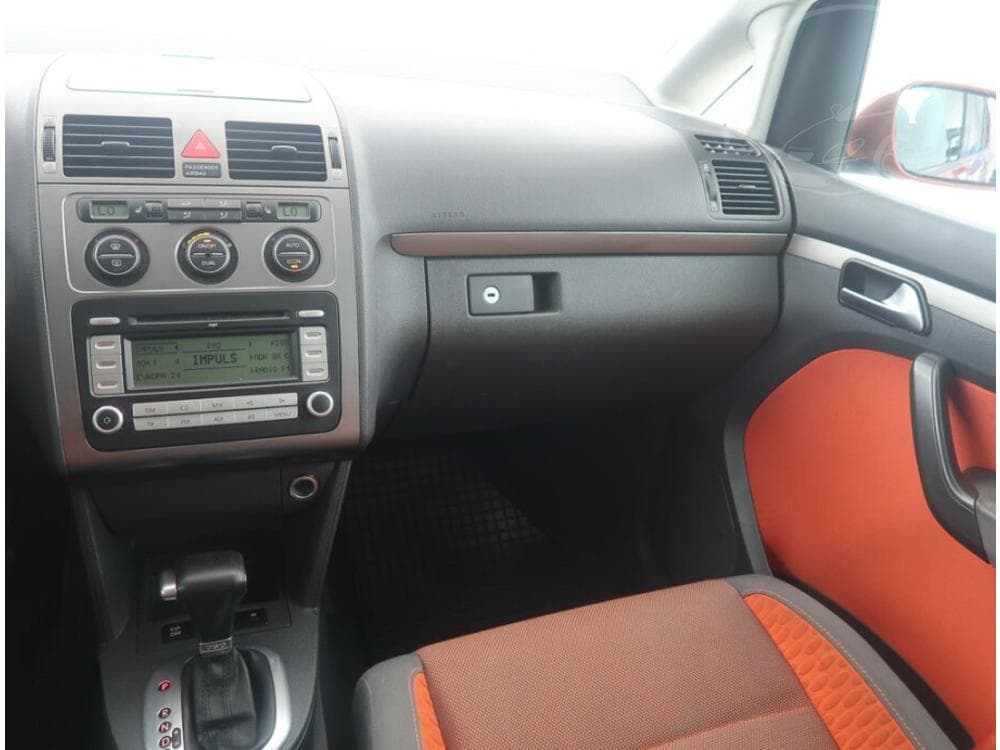 2007 Volkswagen TOURAN - 8