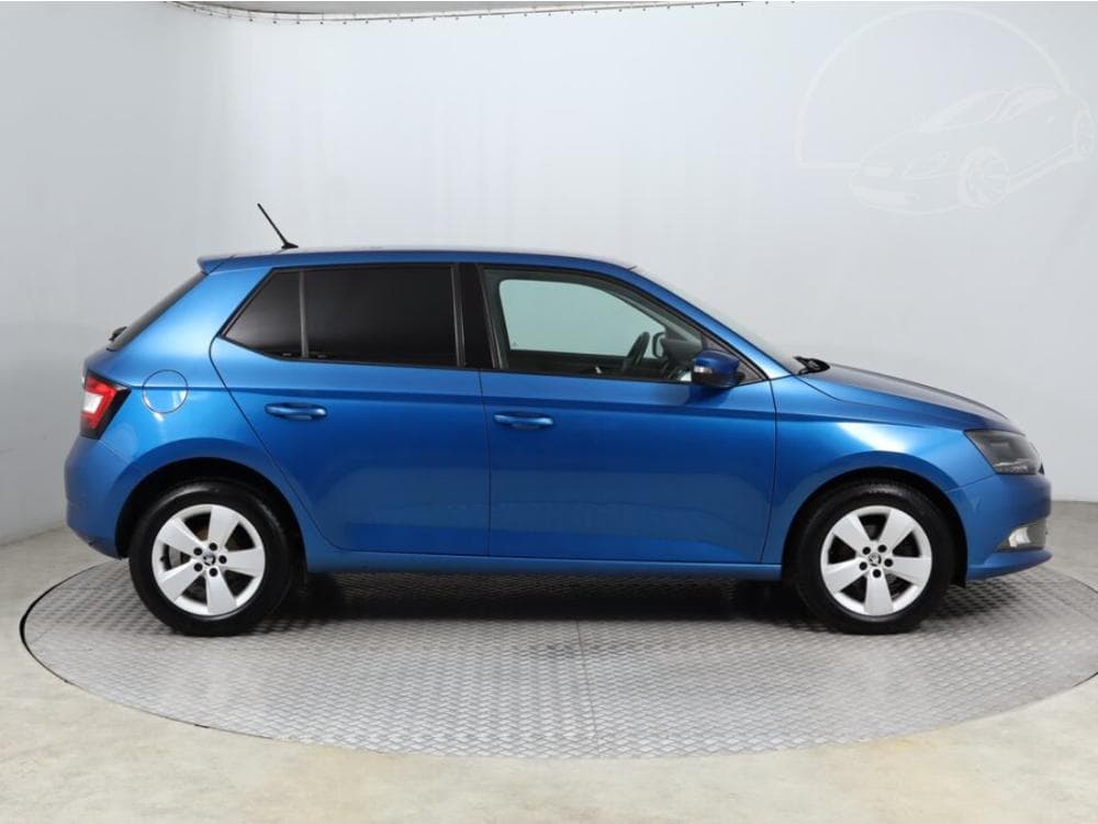 2015 Škoda FABIA - 11
