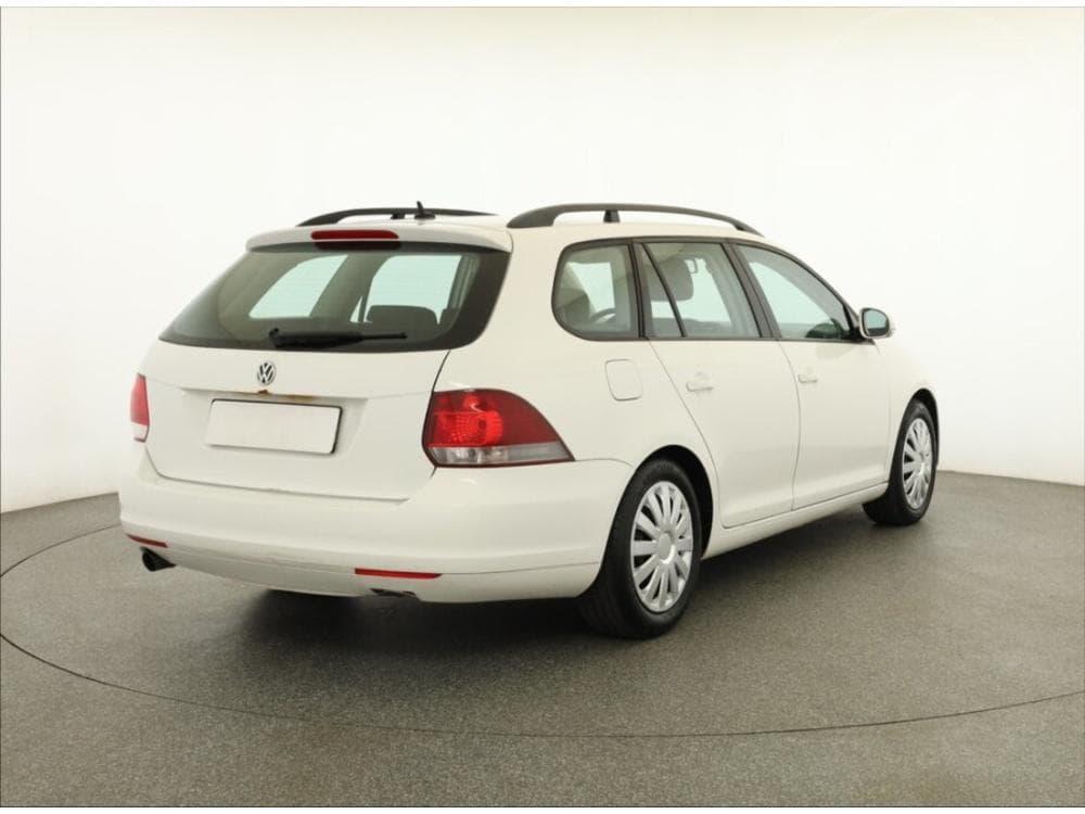 2010 Volkswagen GOLF - 5