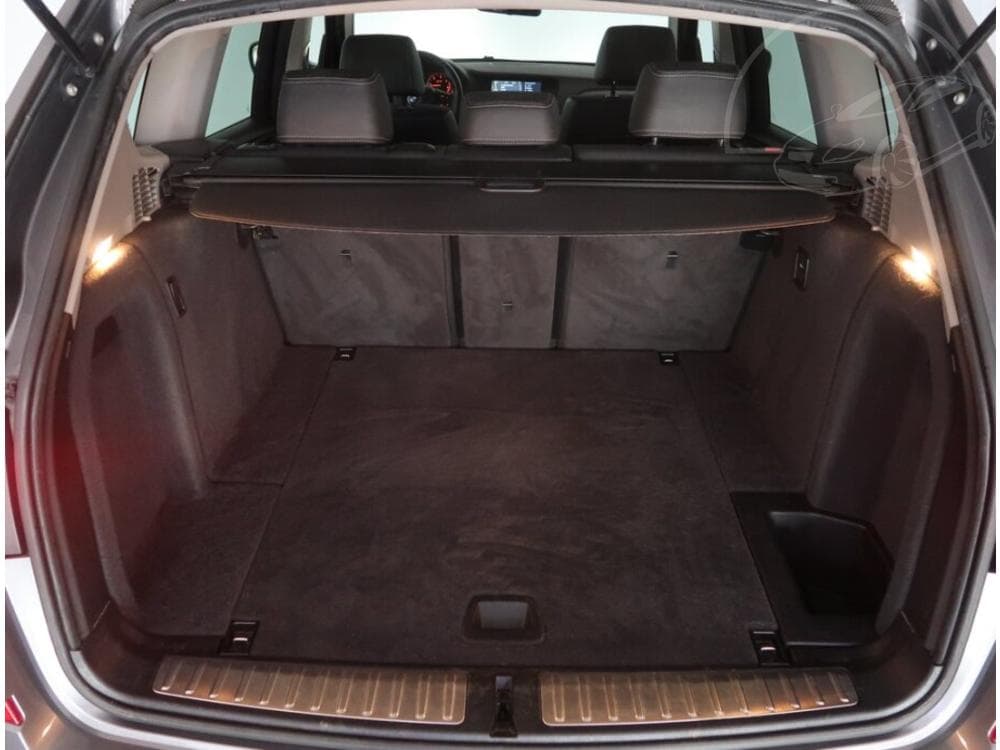 2011 BMW X3 - 13